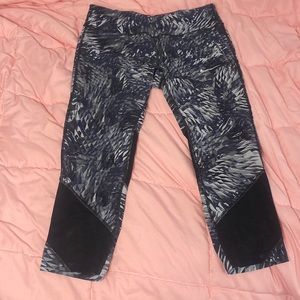 Nike Cropped Leggings